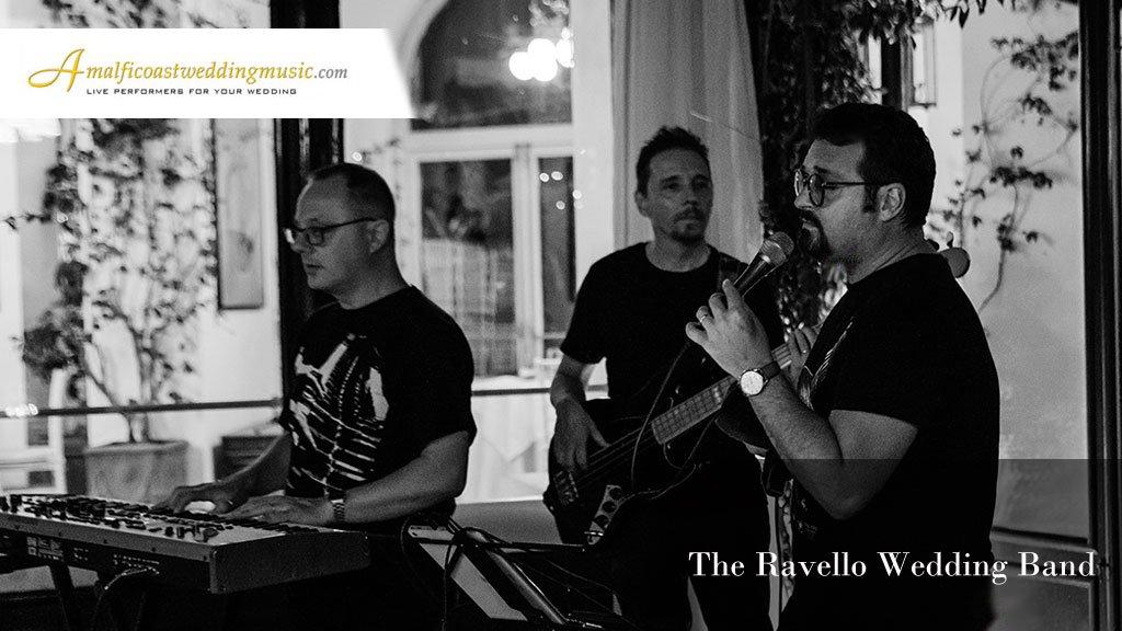 Ravello Wedding Band